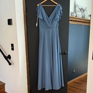 Chic Blue Maxi Dress with Ruffle Sleeves